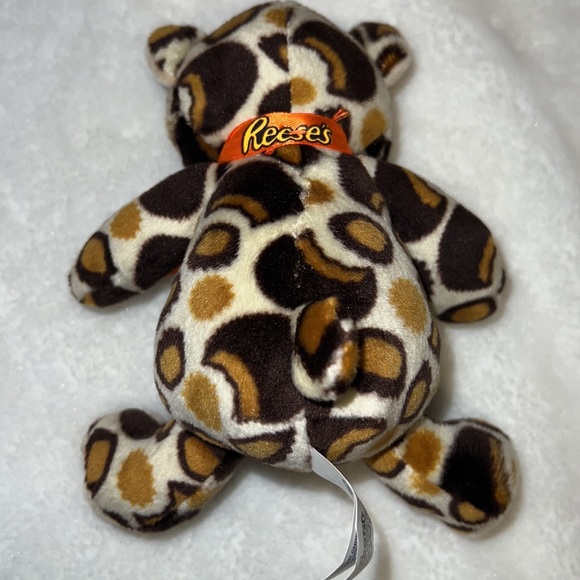 Reese’s brand leopard - Picture 3 of 4
